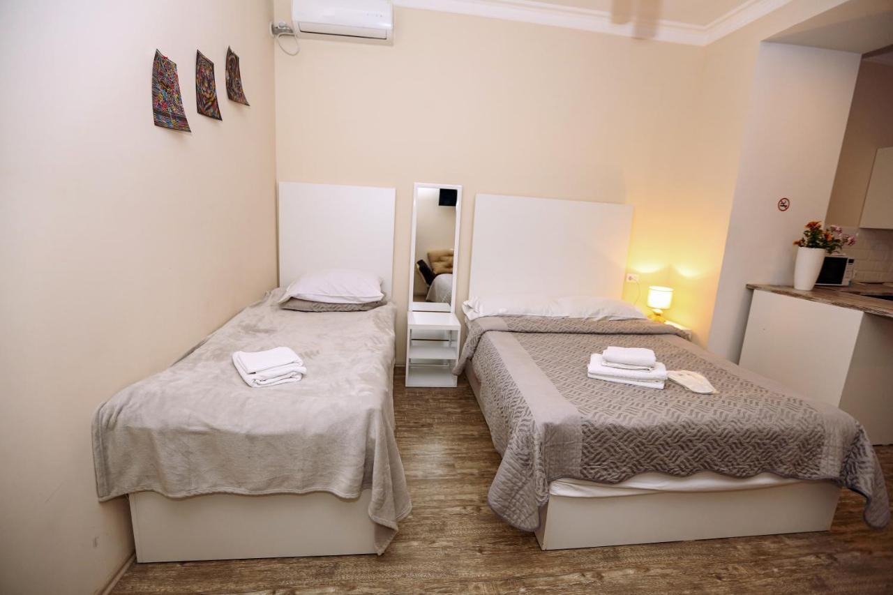 Family Apartment In Avlabari Тбилиси Экстерьер фото